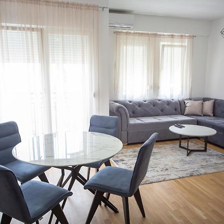 Blue Moon Apartment Podgorica Ngoại thất bức ảnh